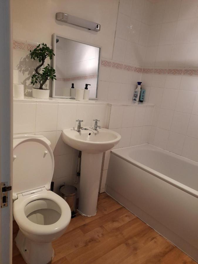 Gracenote Properties Hemel Hempstead - Serviced Apartment With Free Parking מראה חיצוני תמונה